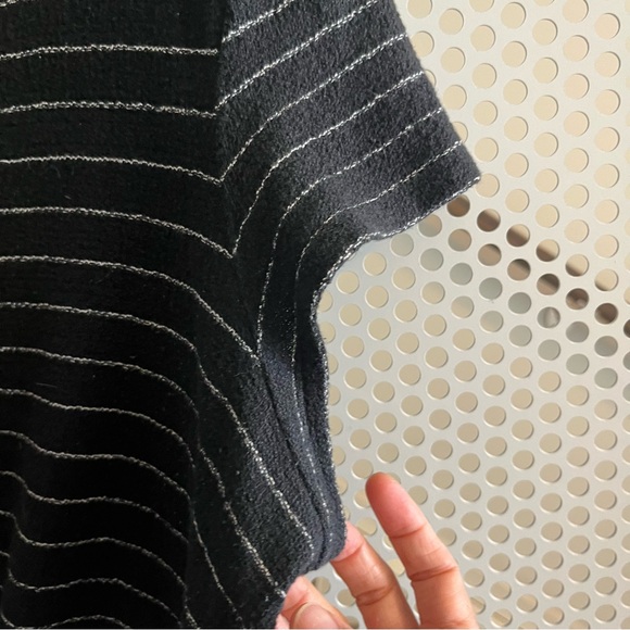 Madewell Modern Striped Tie Front Top Size XL black and White Striped - Picture 4 of 8